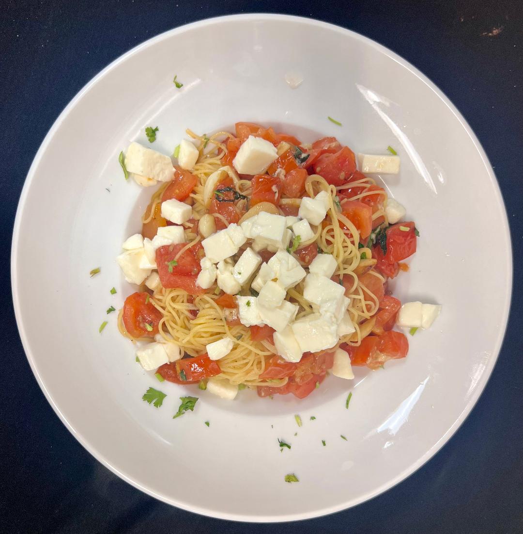 Capellini Caprese.