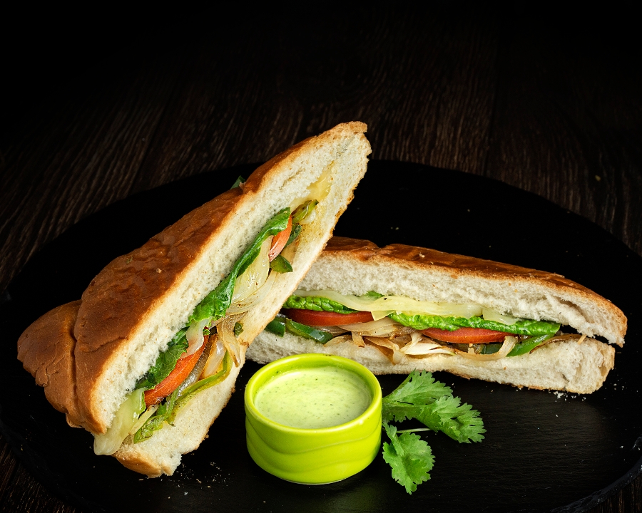 VEGGIE SANDWICH.