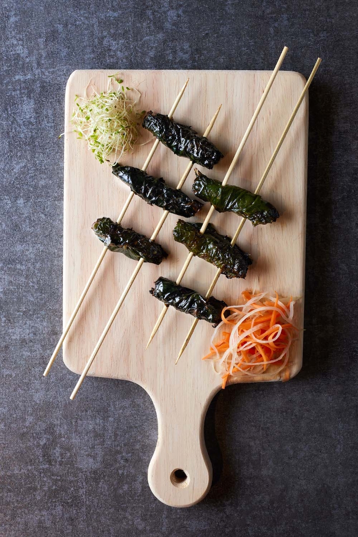 A10 Bò Wagyu Lá Lốt - Grilled Beef In Piper Lolot Leaves.