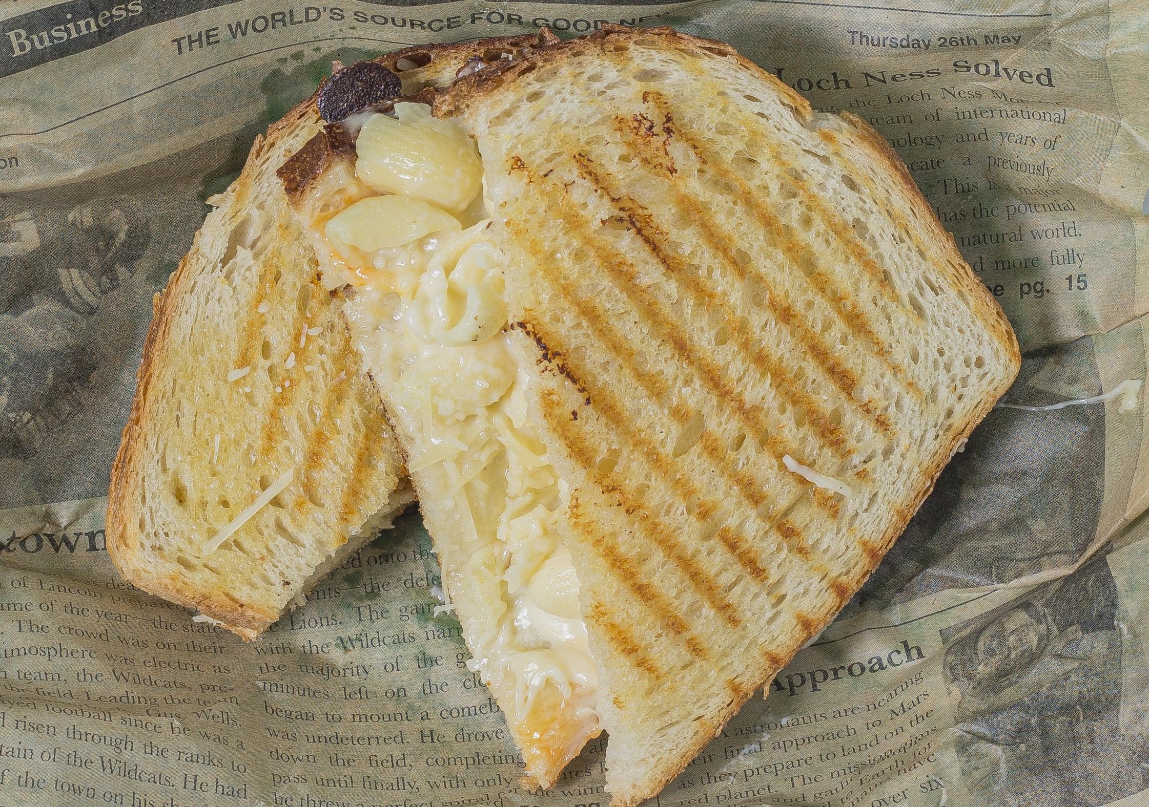 Bistro Mac Grilled Cheese.