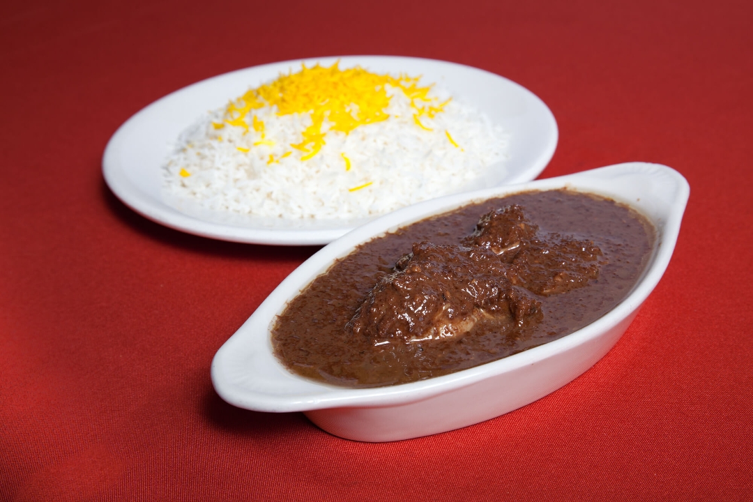 Vegeterian Fesenjon.