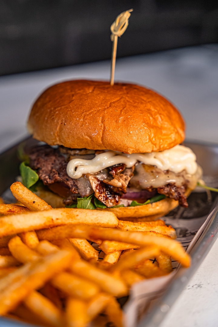 L Shroom Burger.