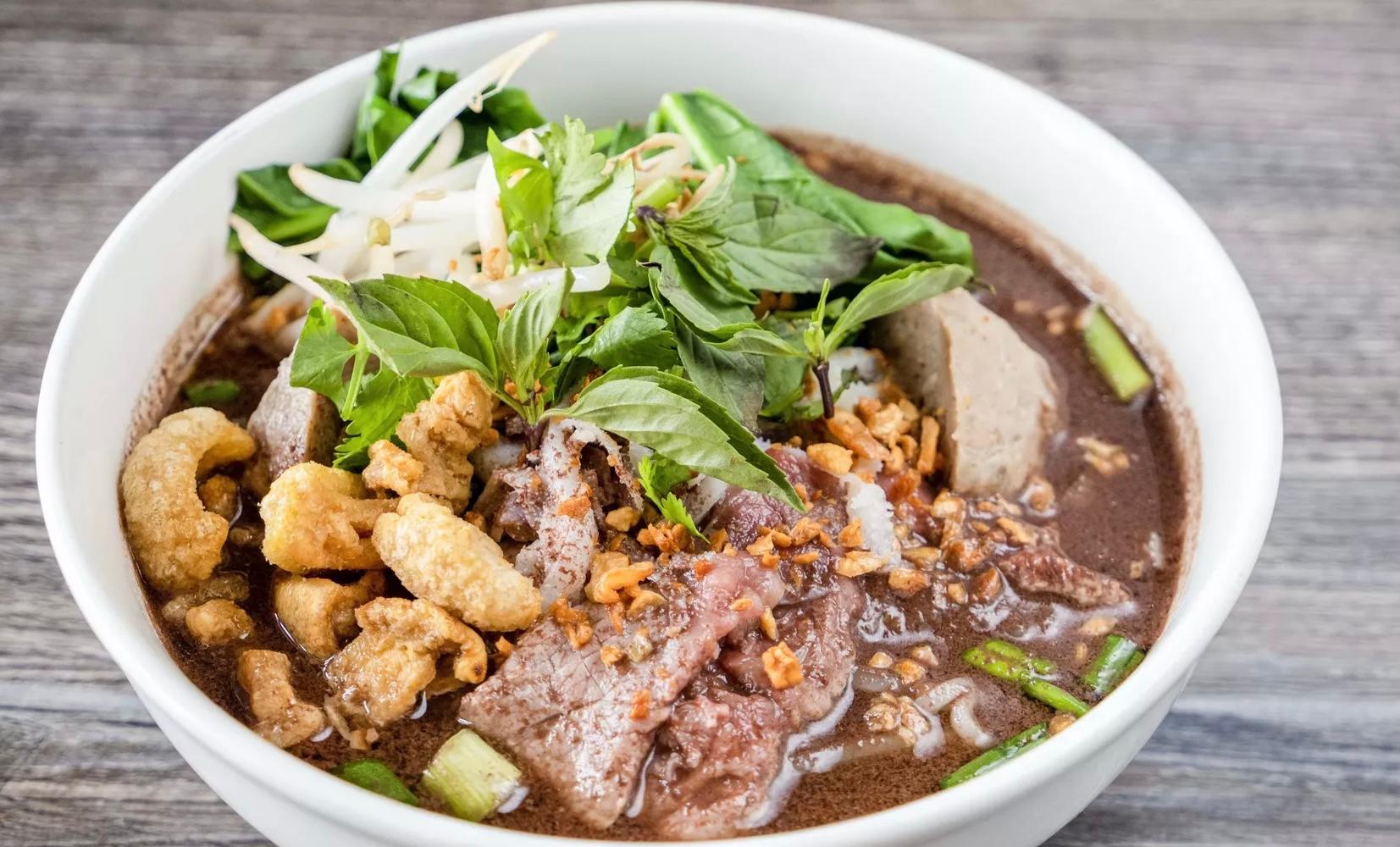 Signature thai boat noodle.