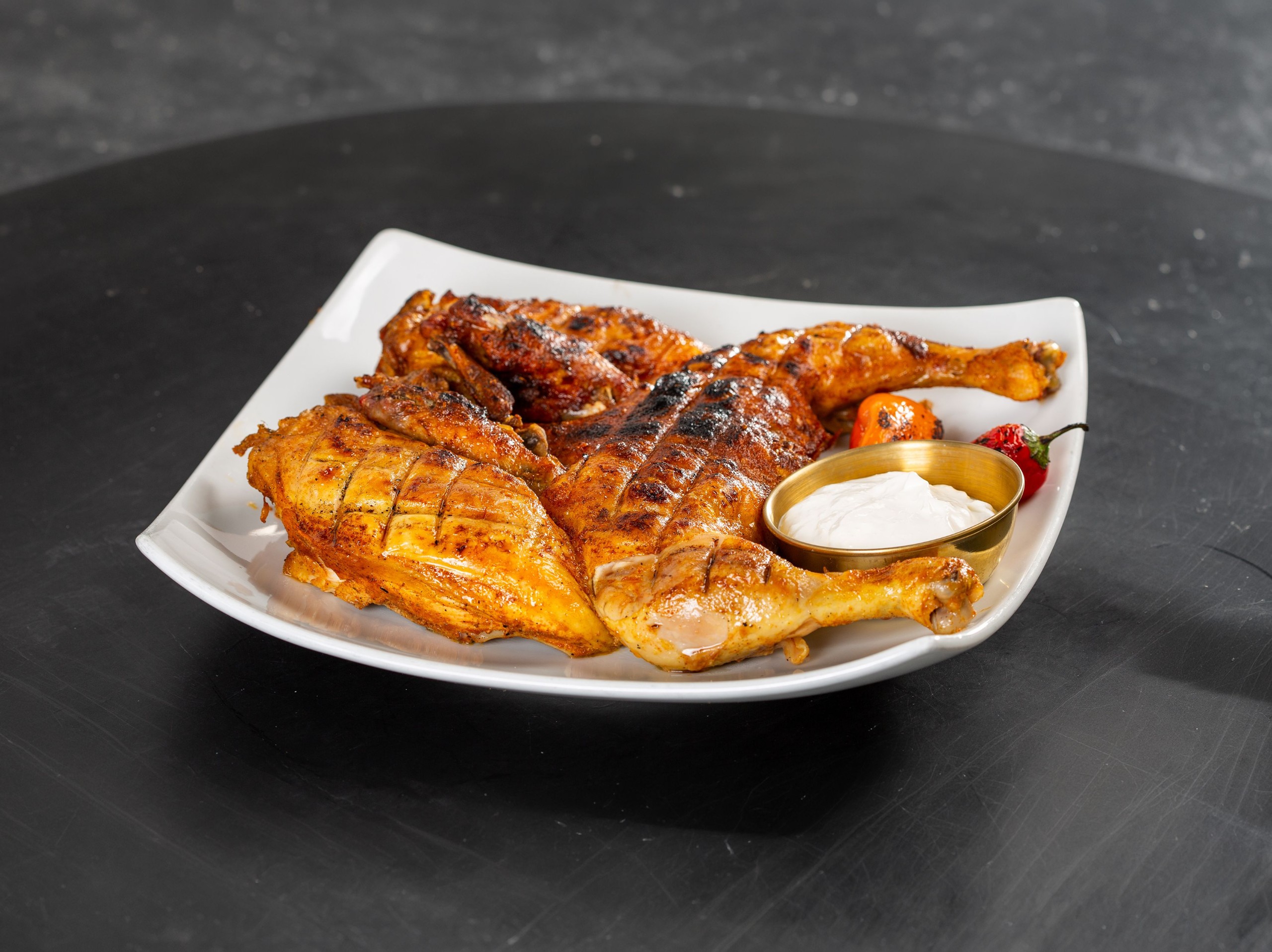 Whole Chicken /دجاجة كاملة.