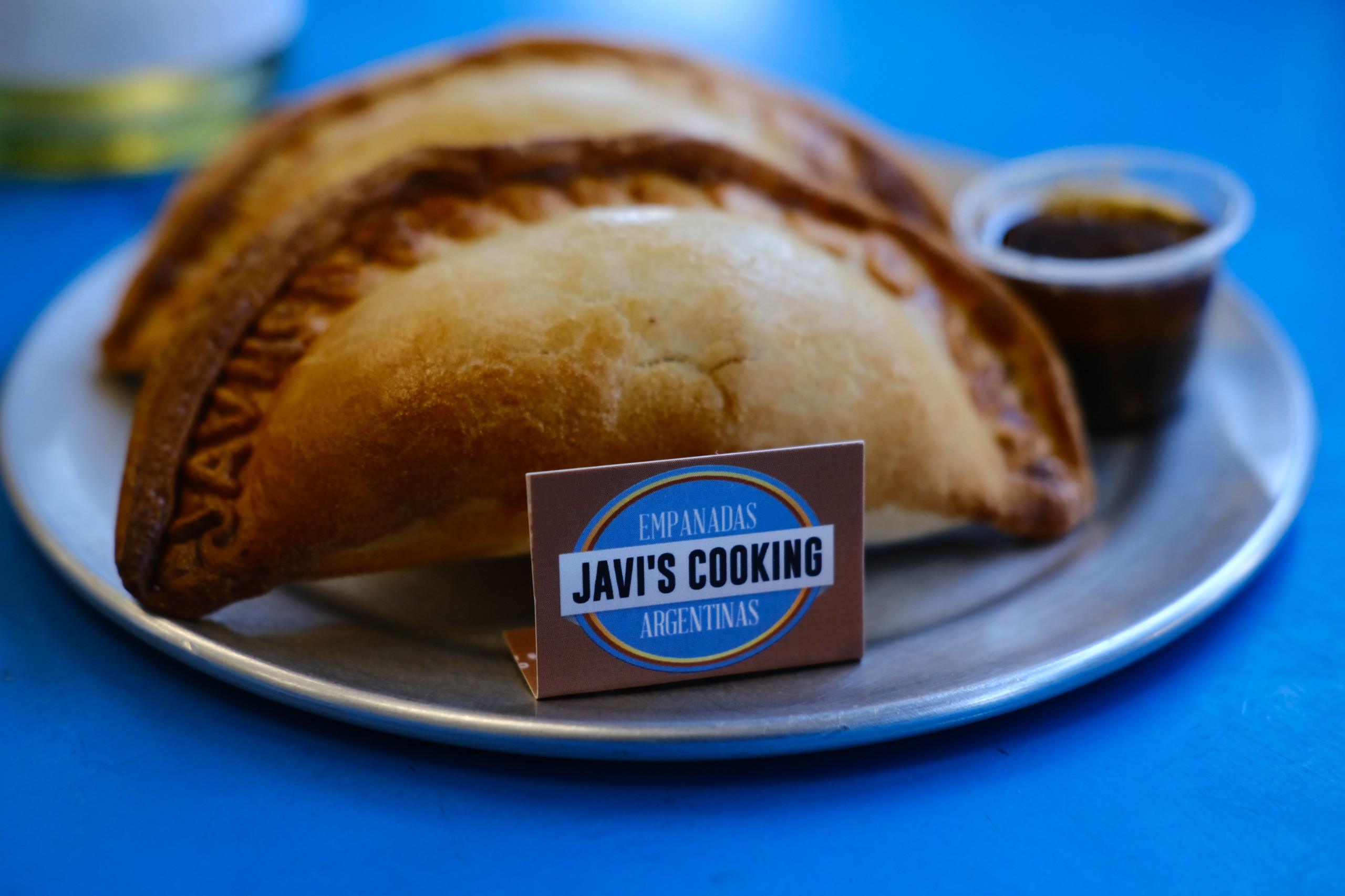 MANZANA (MA) empanada.