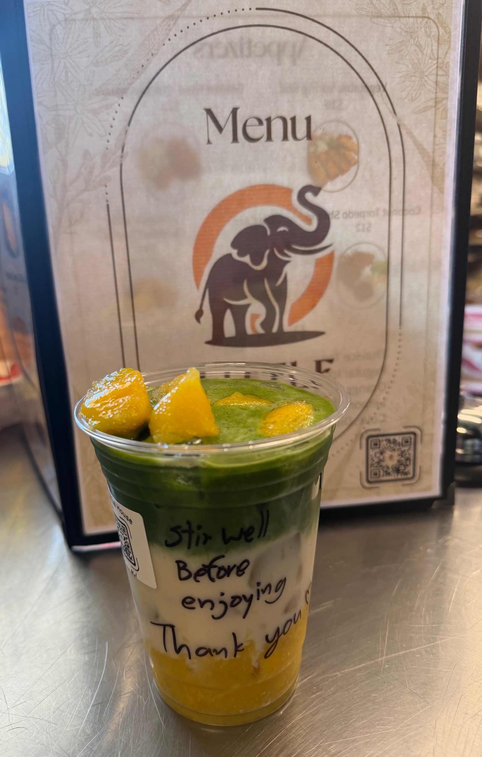 Mango Matcha Latte 🥭.