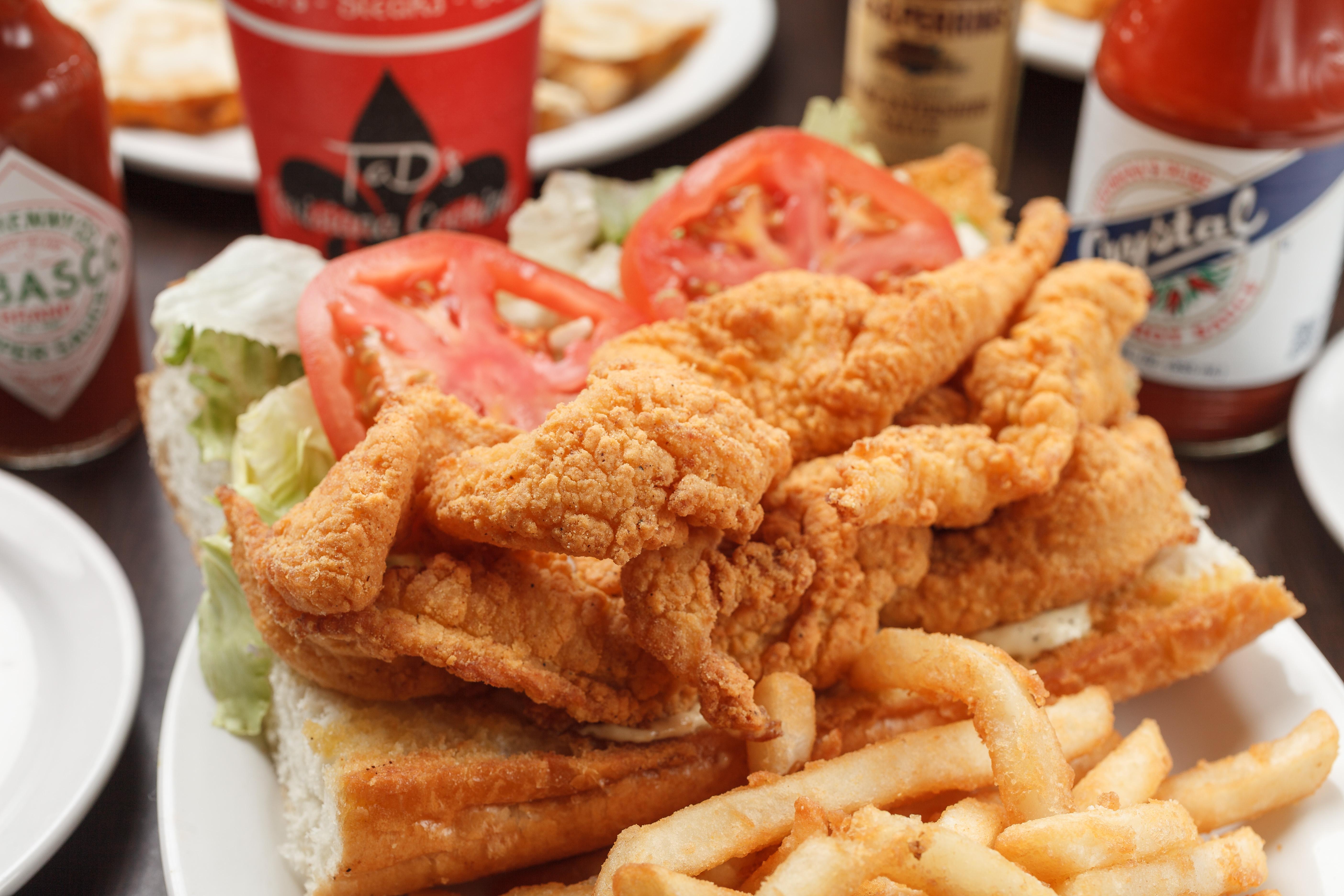 Catfish Poboy.