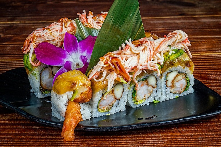 EL BARRIO ROLL.