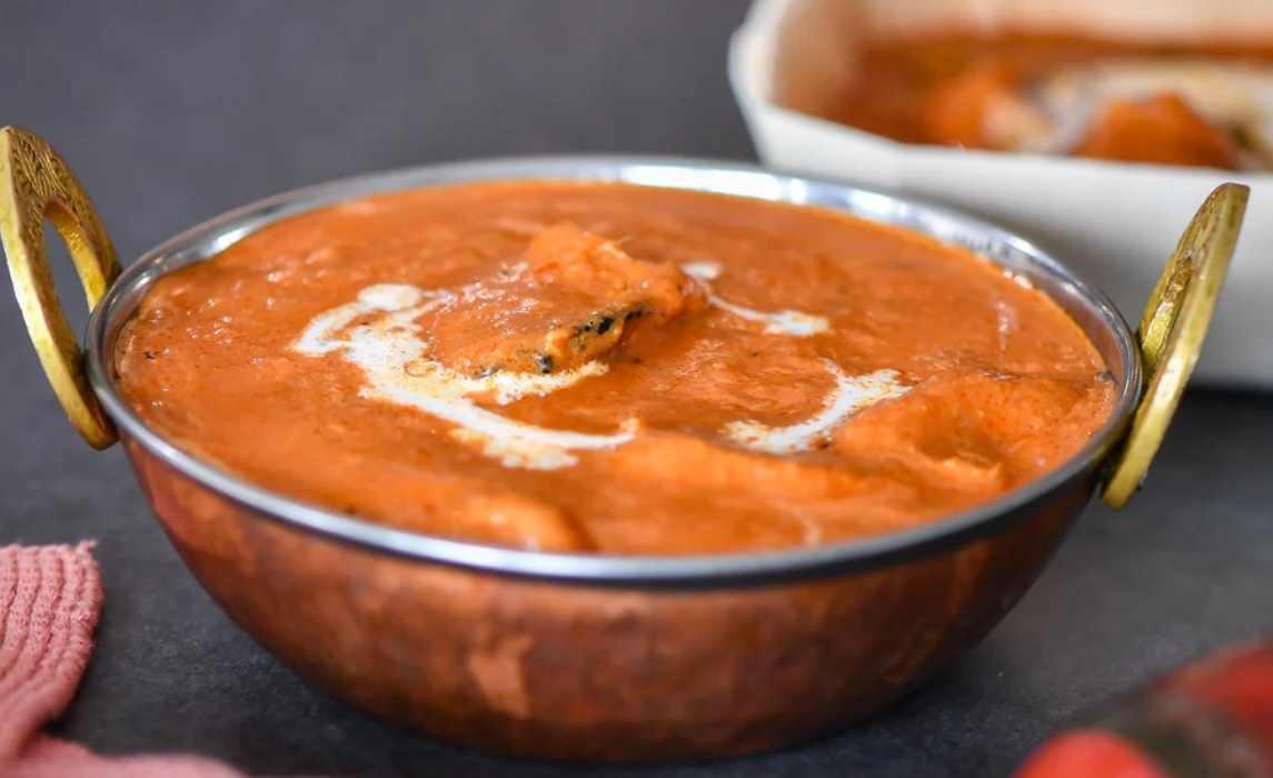 Butter chicken(B).