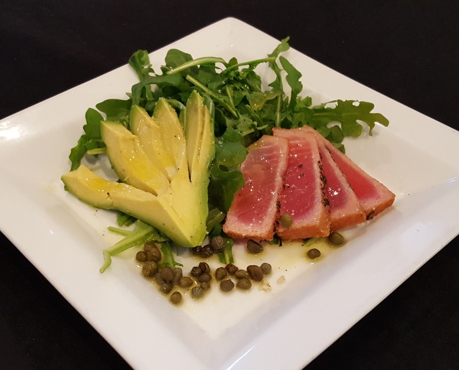 Tonno Crudo.