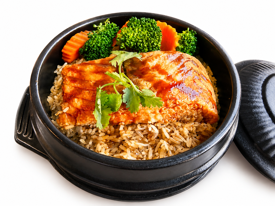 GRILLED SALMON F/R CLAY POT.