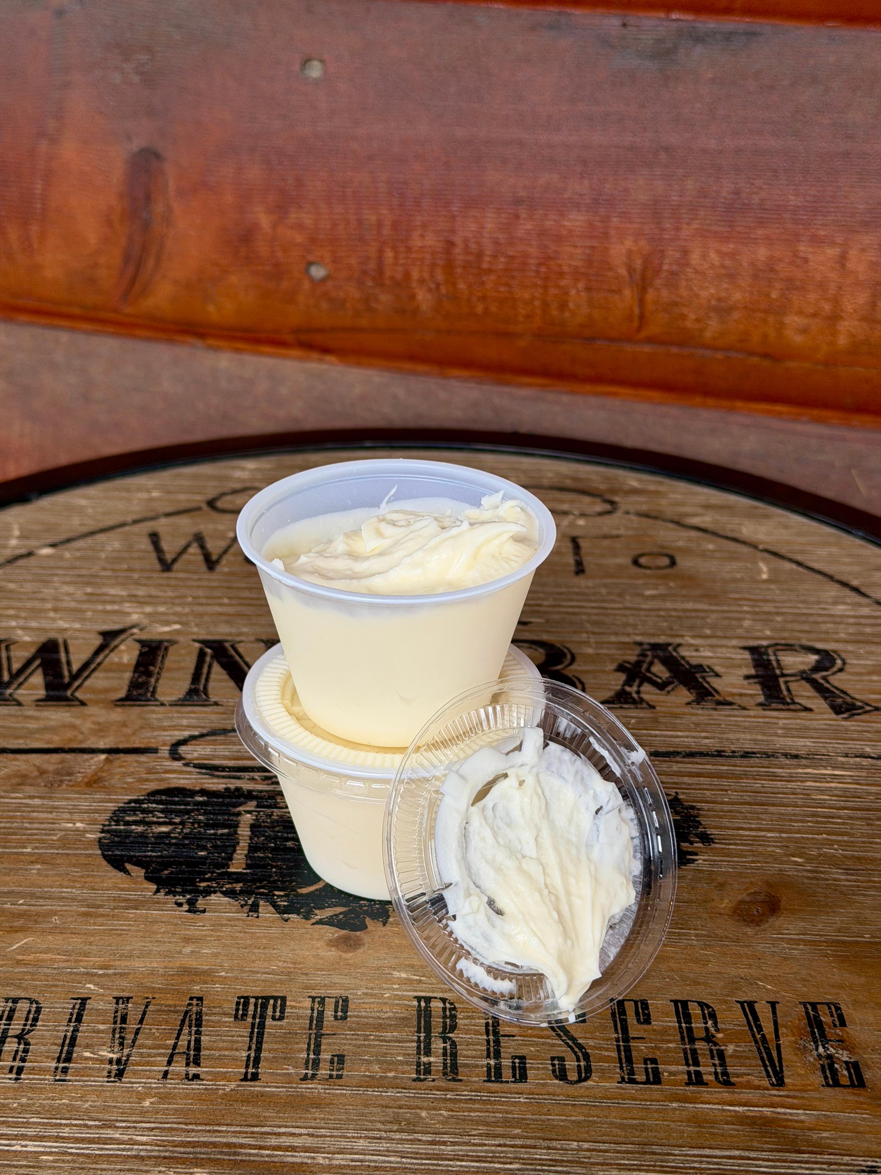 4 Oz Side of Frosting.