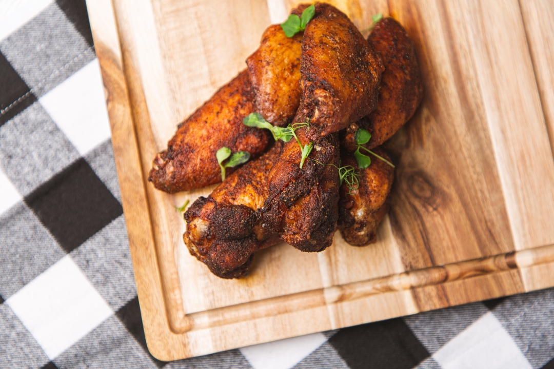 Slow Smoked Chicken Wings (GF).