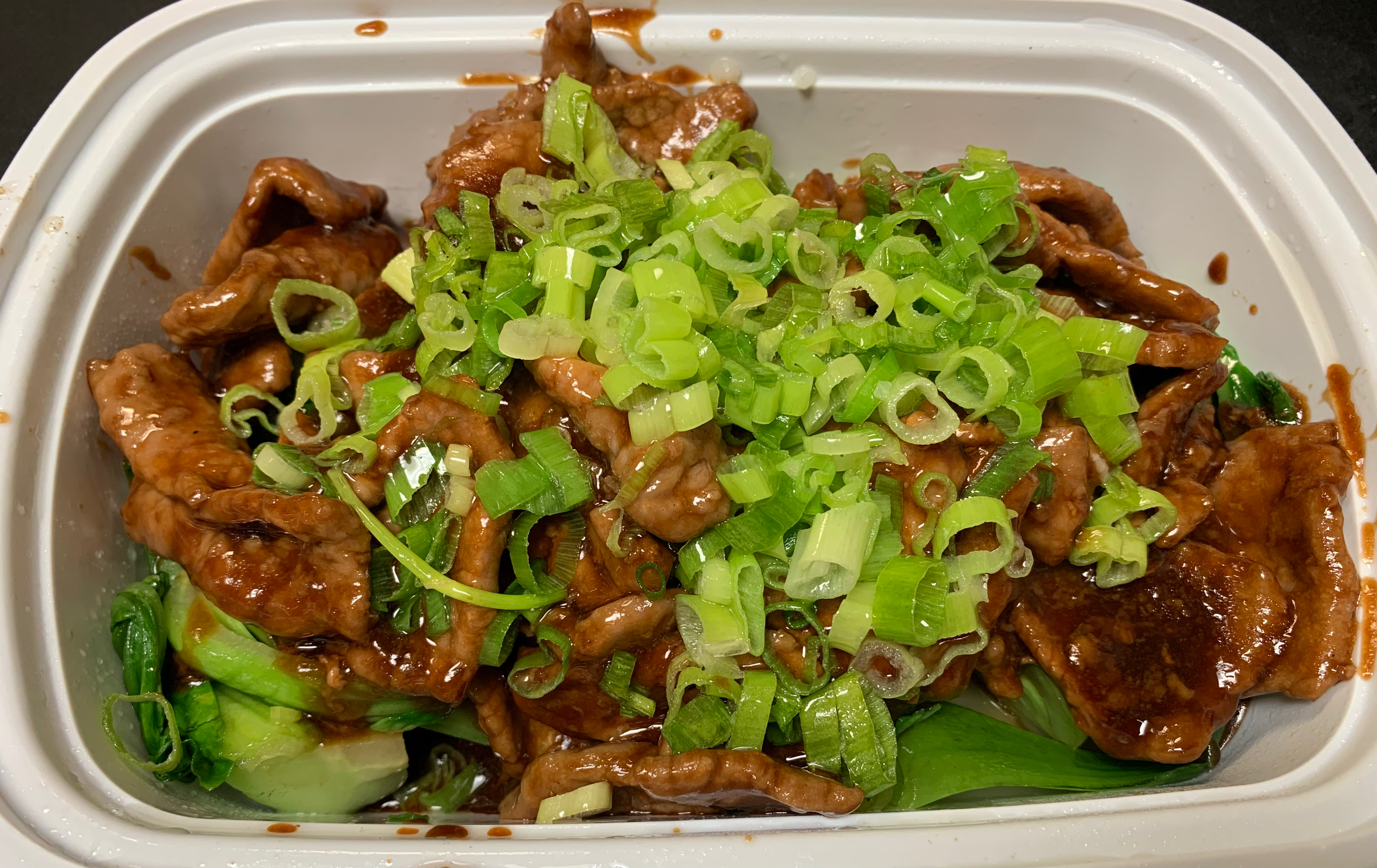 48 葱爆牛Beef With Scallions.