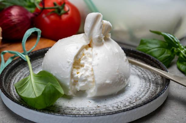 Burrata.