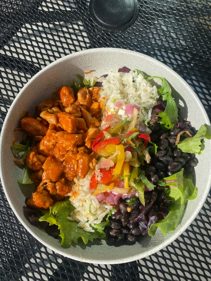 Harissa Pollo Bowl.