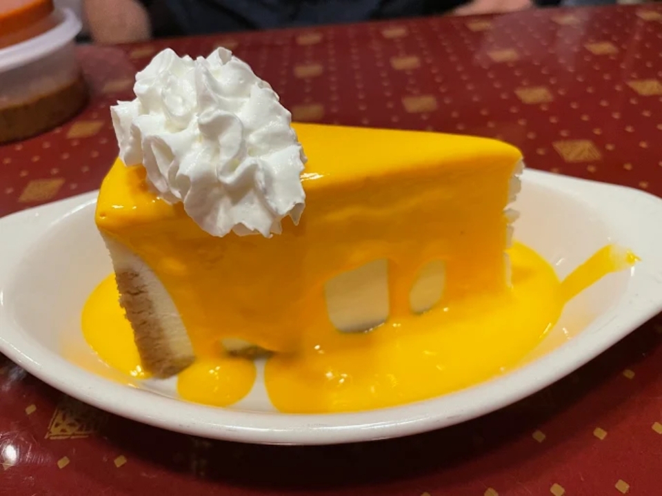Mango Cheesecake.