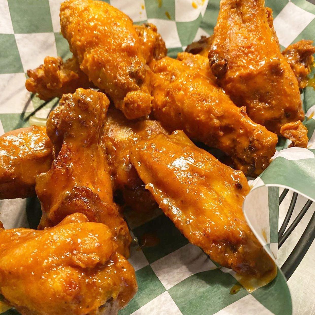 5 Wings & Fries.