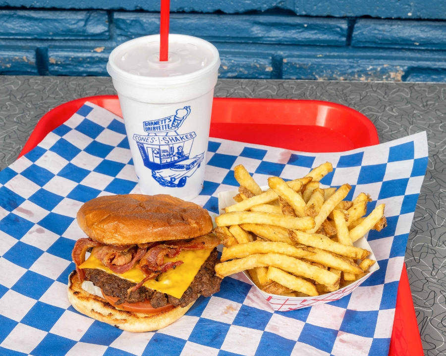 BACON CHEESEBURGER BASKET.