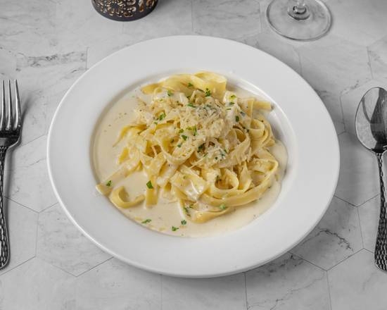 Fettuccini Alfredo.