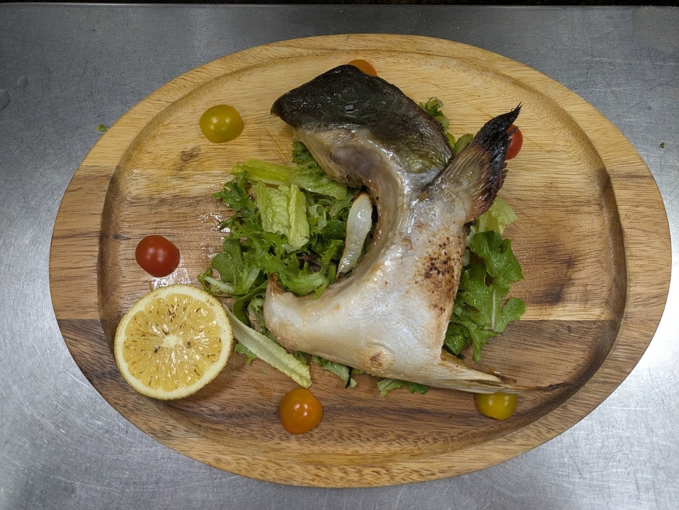 Hamachi Kama.