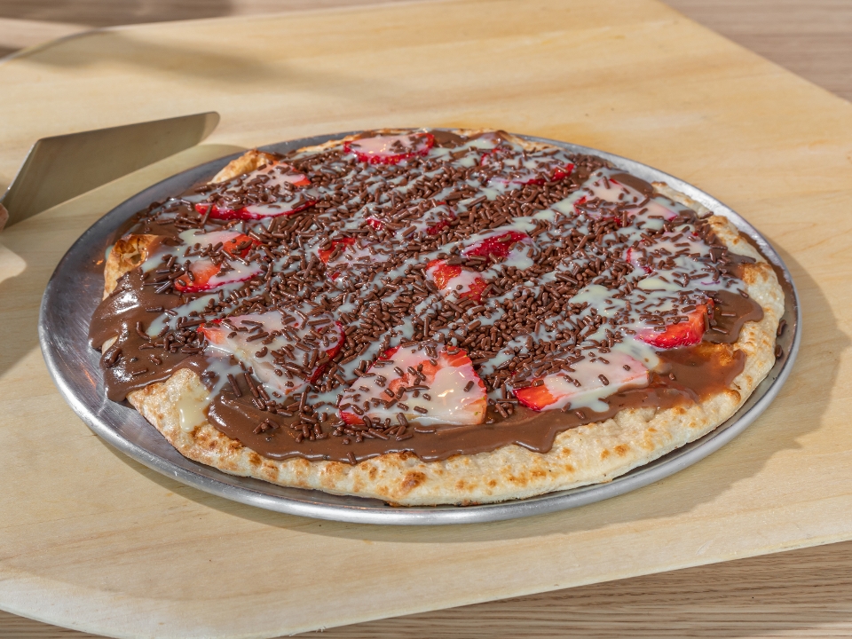 Brigadeiro Chocolate Pizza.
