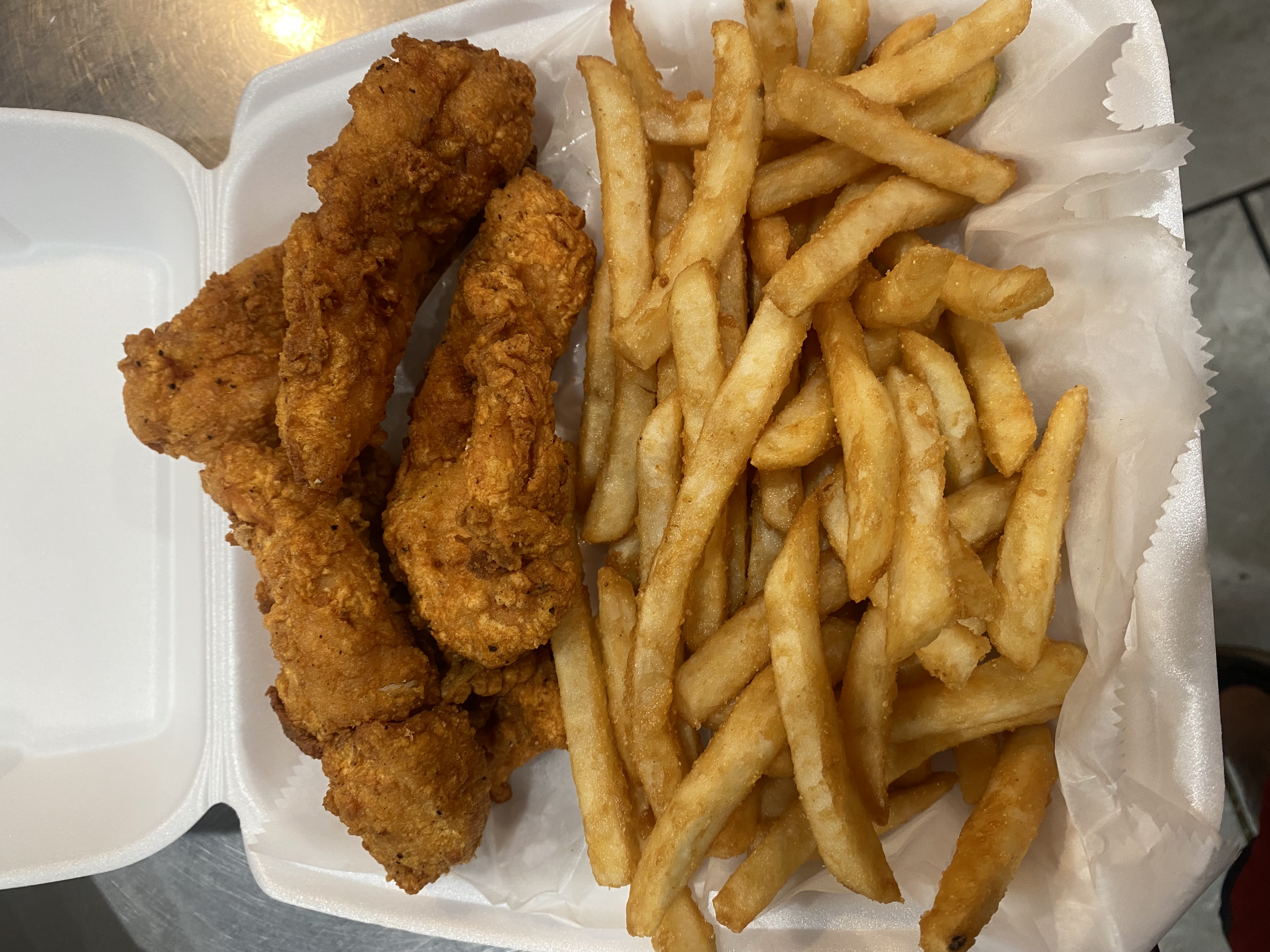 Chicken fingers basket.