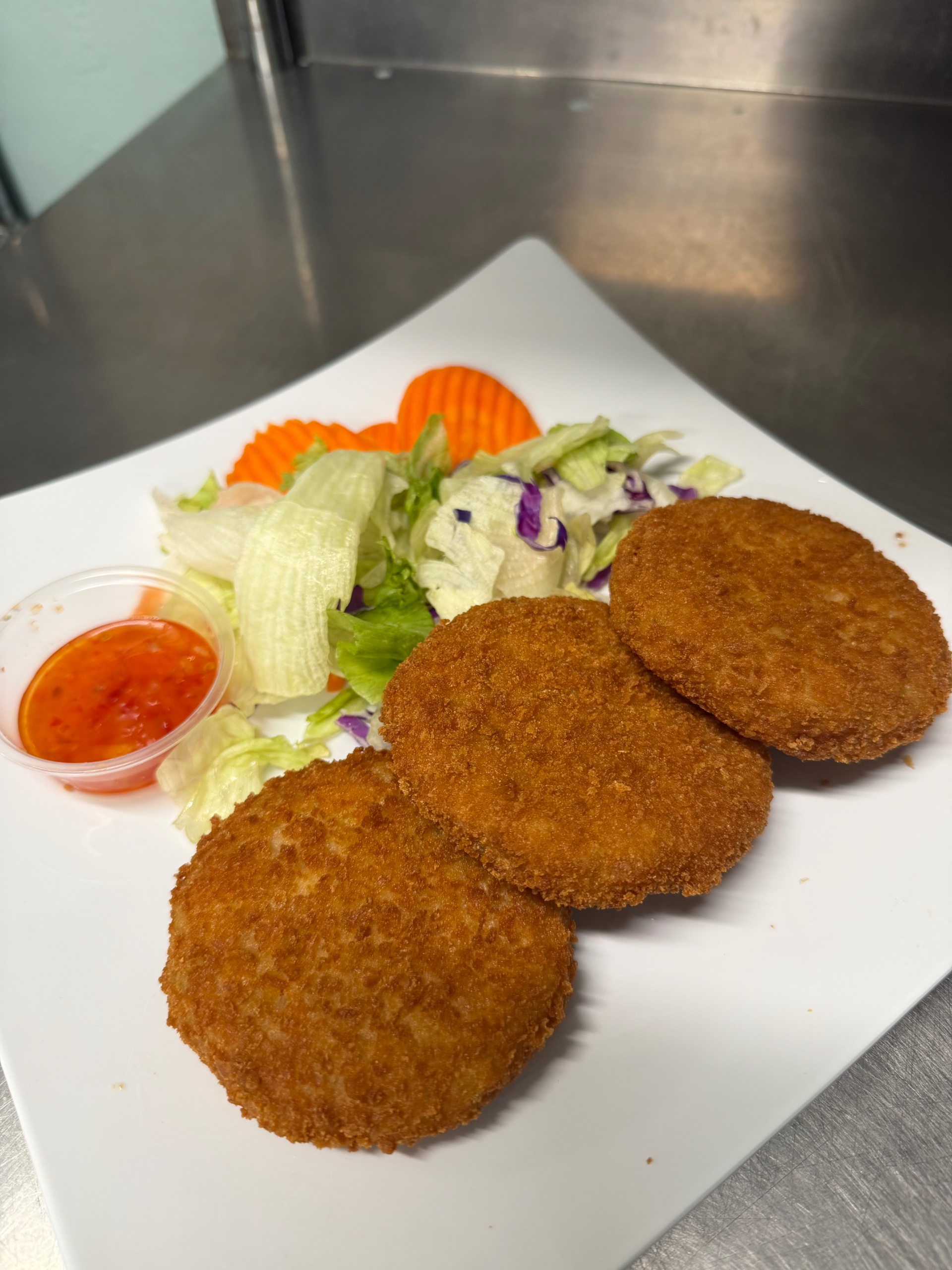 Crab Cake 2 Pieces.