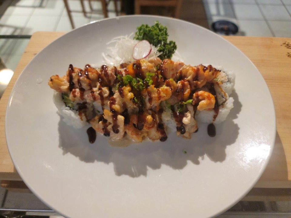 BR2-BAKED LANGOSTINO ROLL.