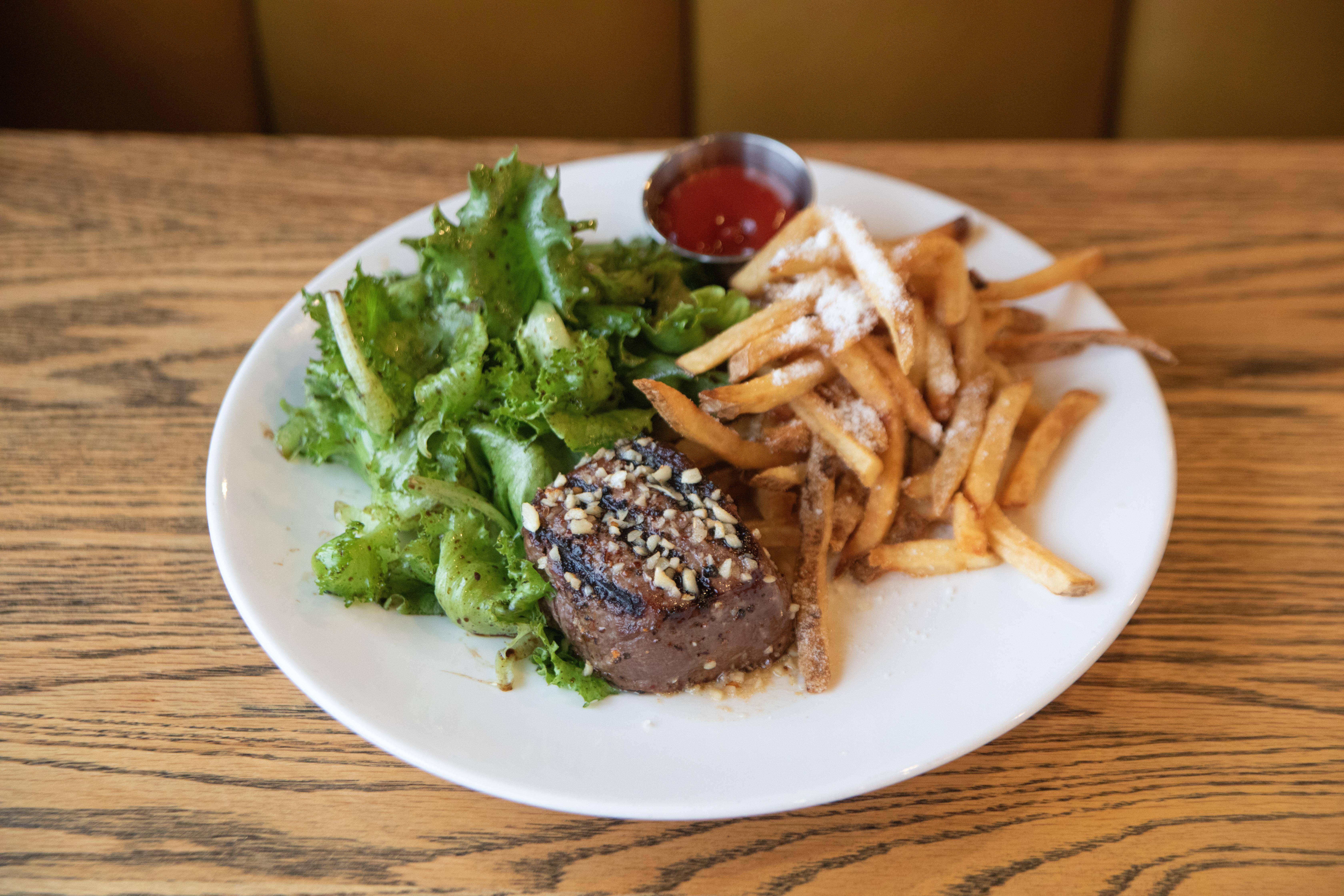 L Grilled 6oz. Filet.