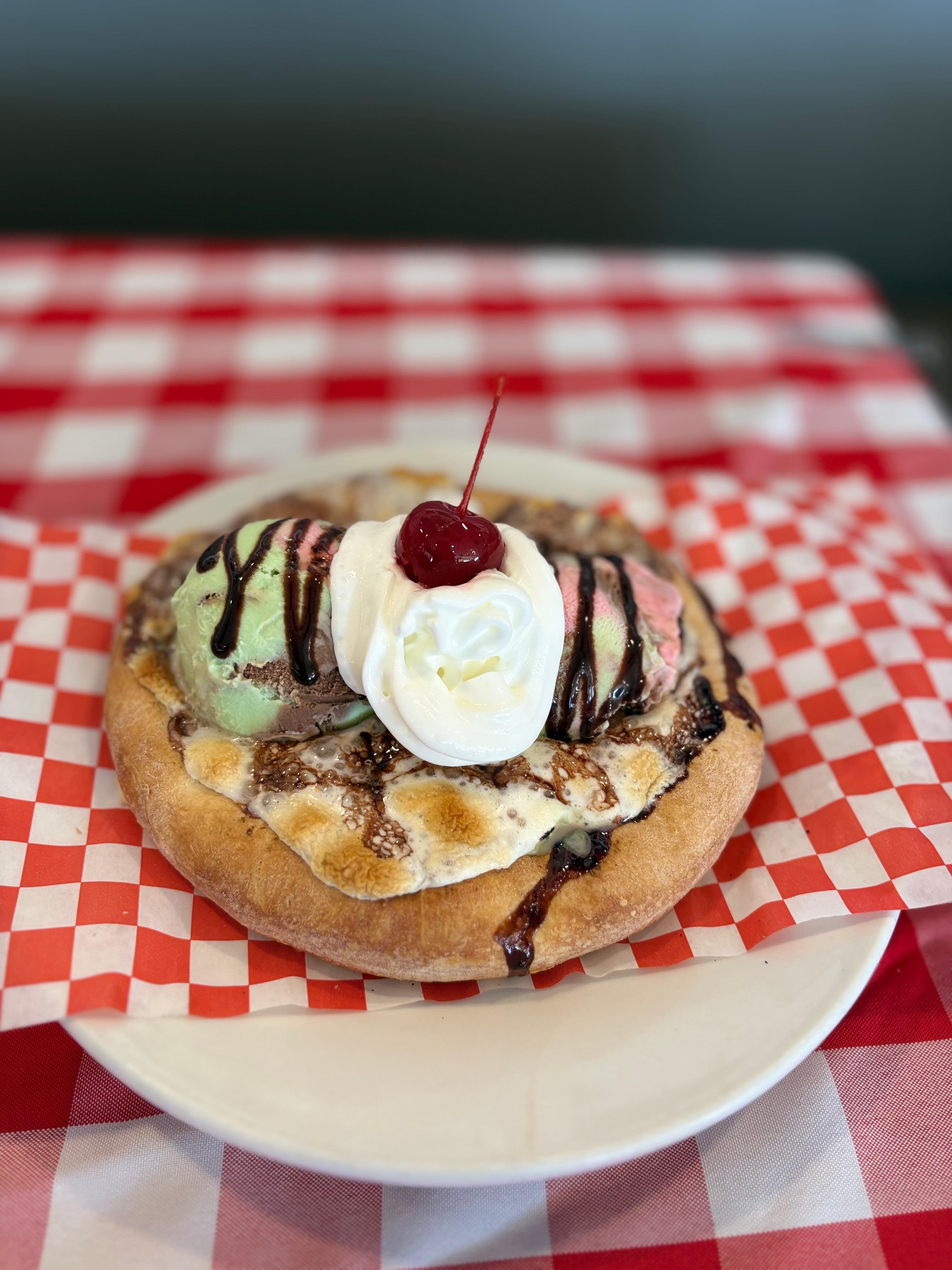 S'moreZ Pizza.