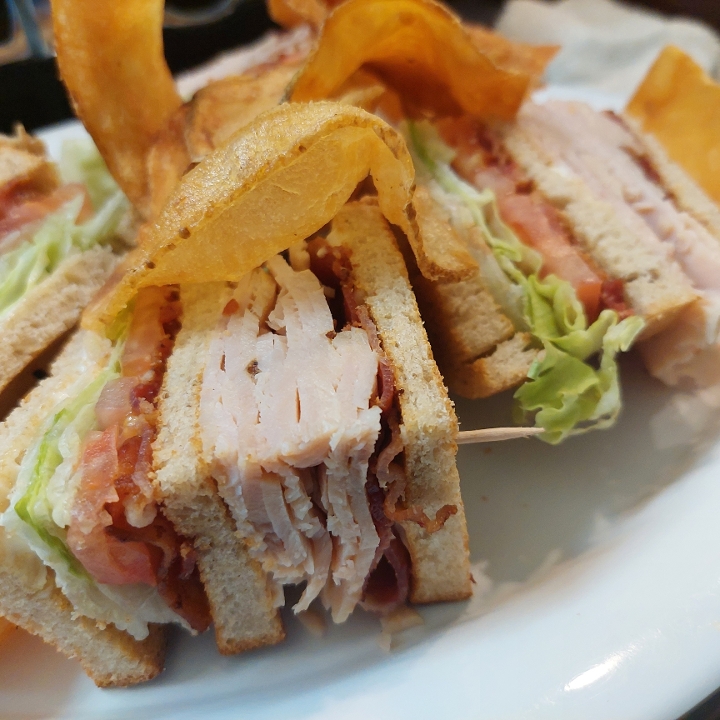 Turkey & Bacon Club.