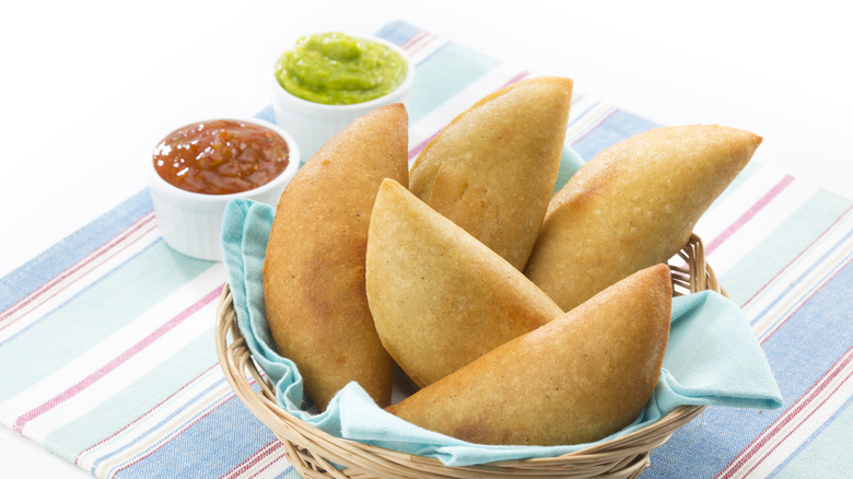 Empanada Carne Molida / Ground Beef.