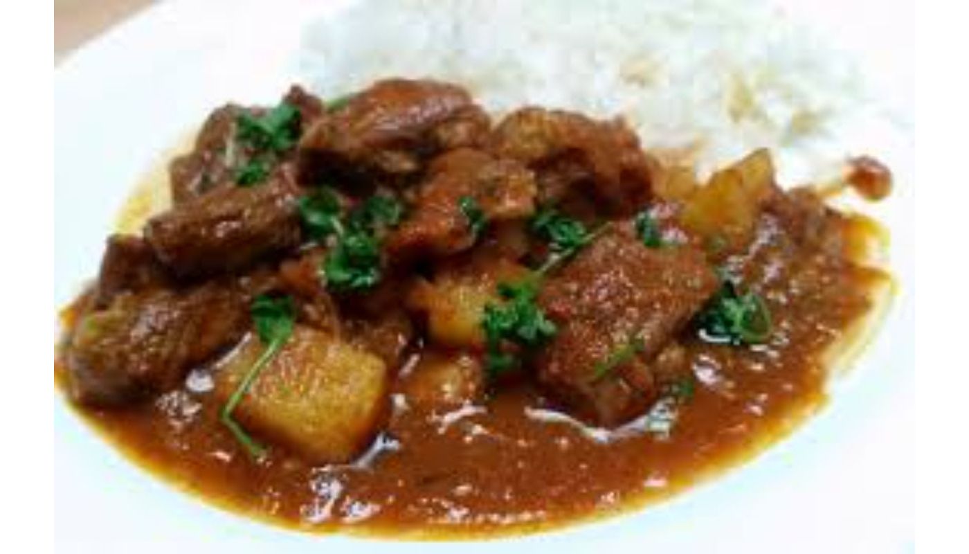 Beef Vindaloo (HOT) (Halal).