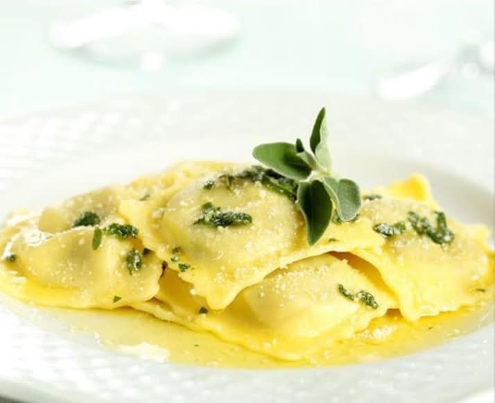 Ravioli Ricotta & Spinach.
