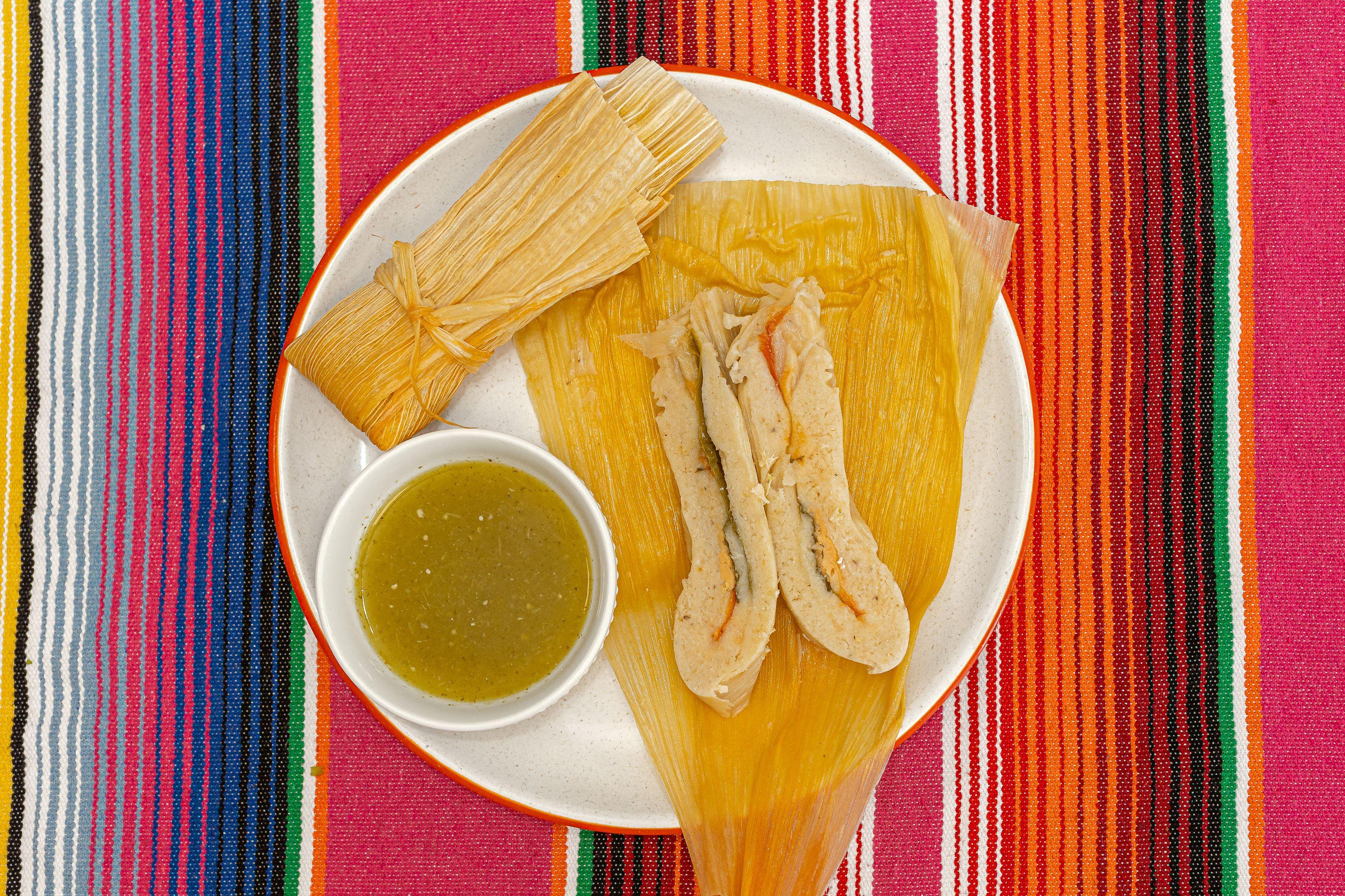 Tamal de RAJAS CON QUESO|VEGGIE & CHEESE.
