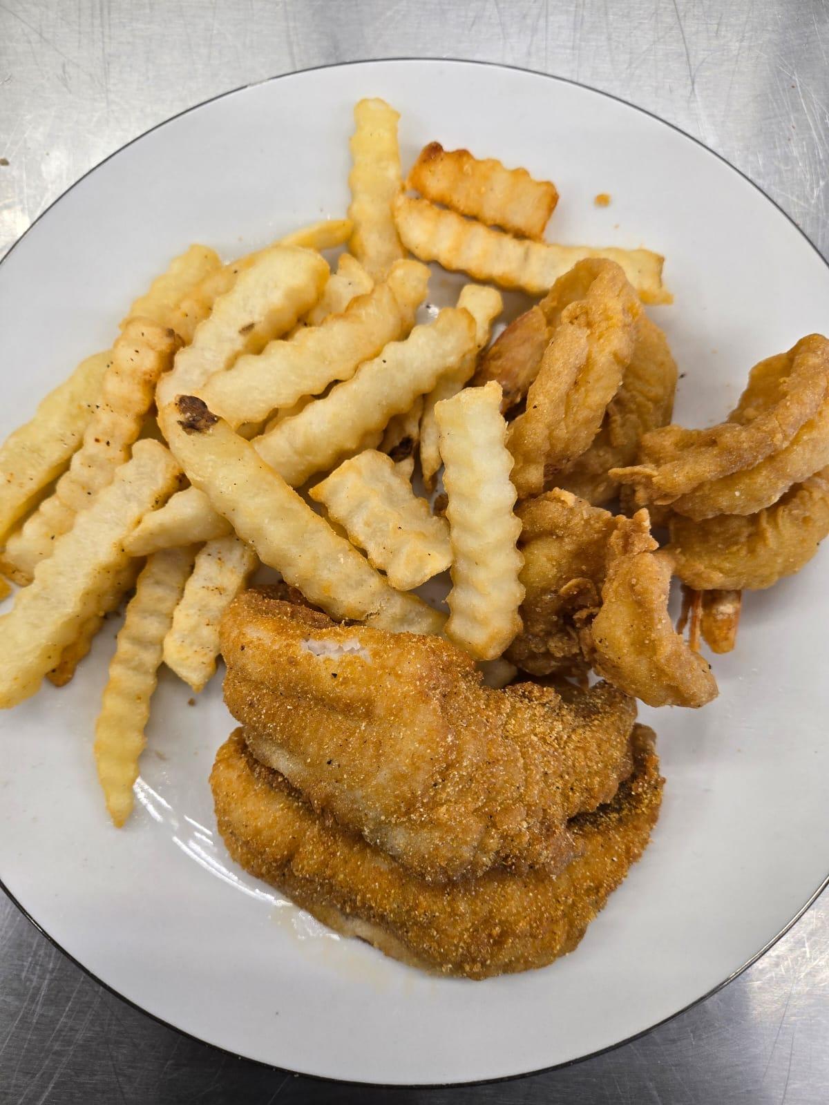 Combo - 3 Shrimp, 1 Fish.