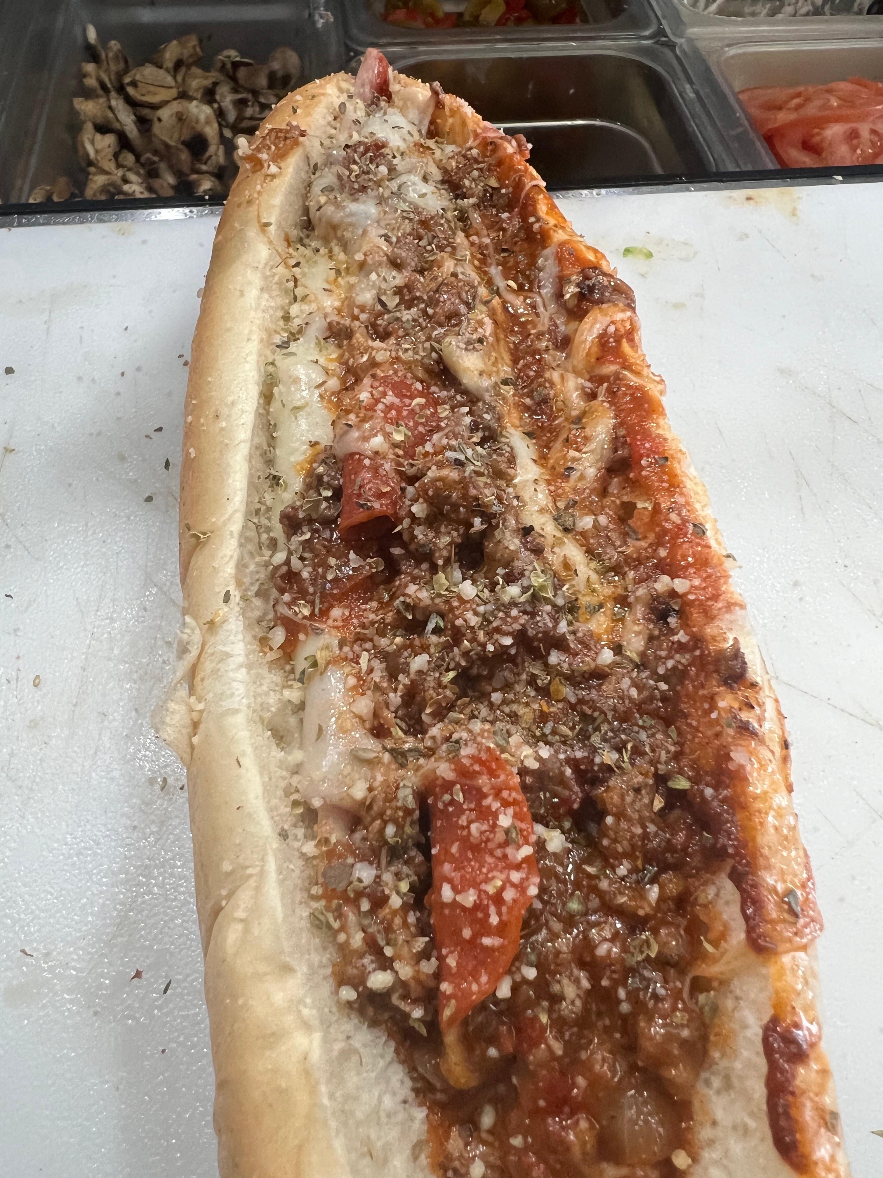 Pizza Cheesesteak.
