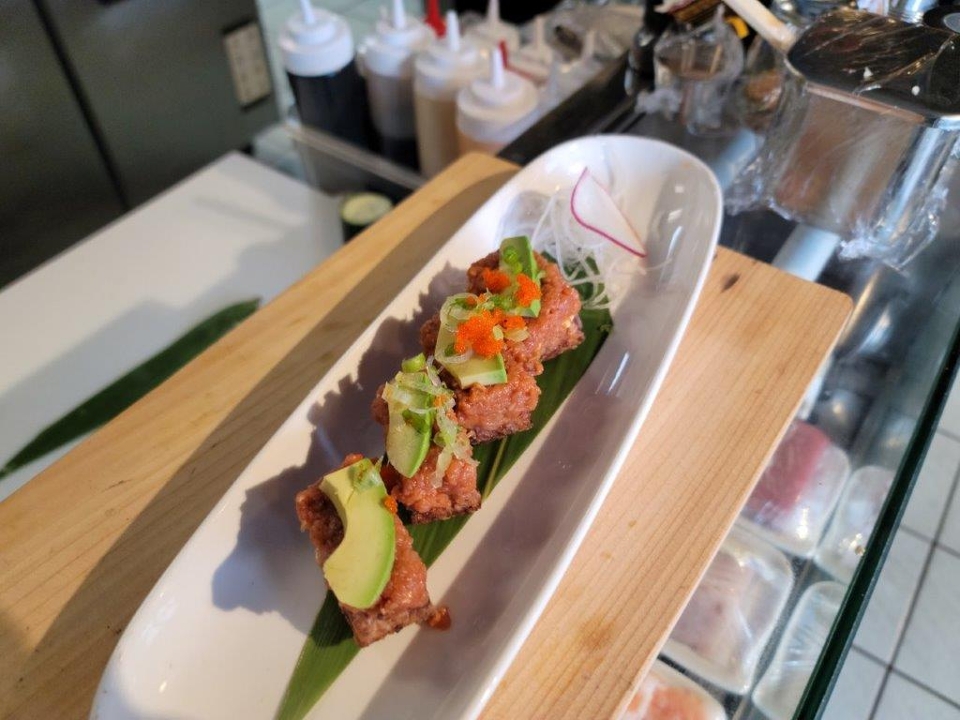 SD4-CRISPY RICE WITH SPICY TUNA (4PCS).