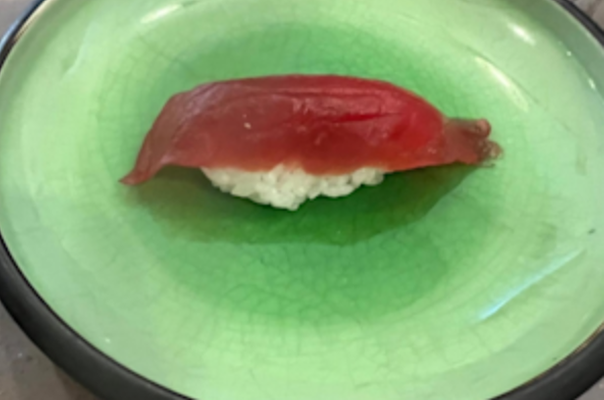 Tuna (Maguro).   SU.