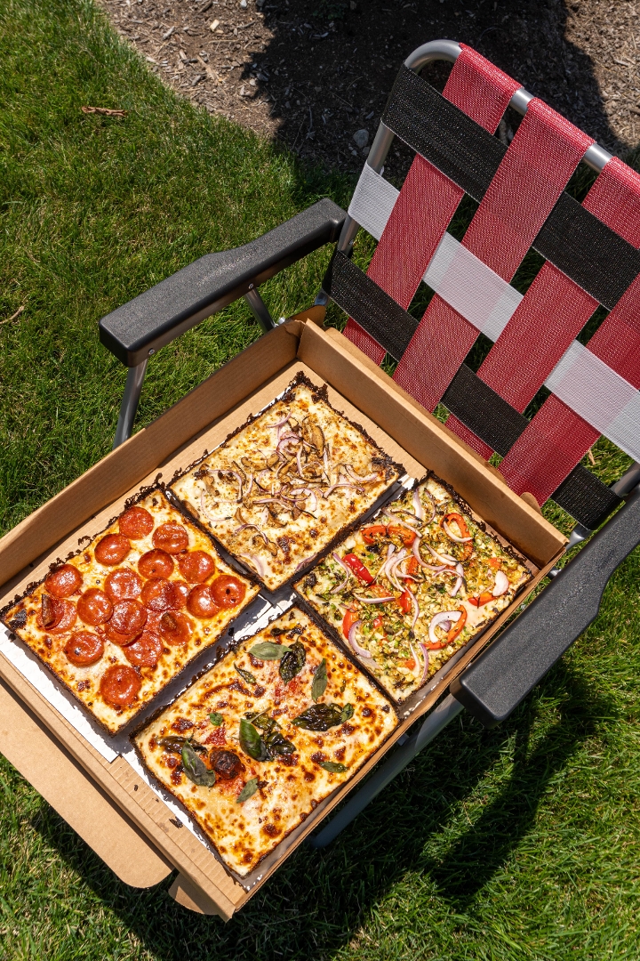 Lawn Chair - 4 Pizza Box.