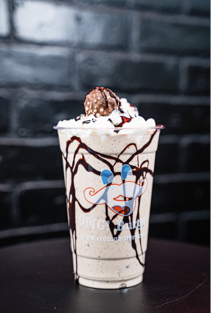 Ferrero Rocher Milkshake.