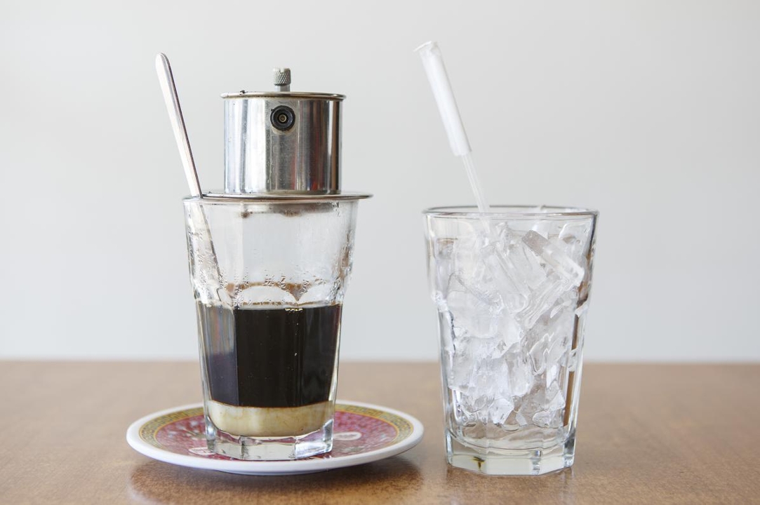 Ca Phe Phin Sua Nong / Ca Phe Phin Sua Da – Vietnamese Coffee.