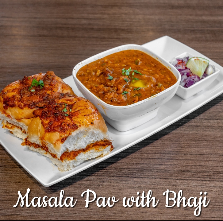 Masala Pav w/ Bhaji.