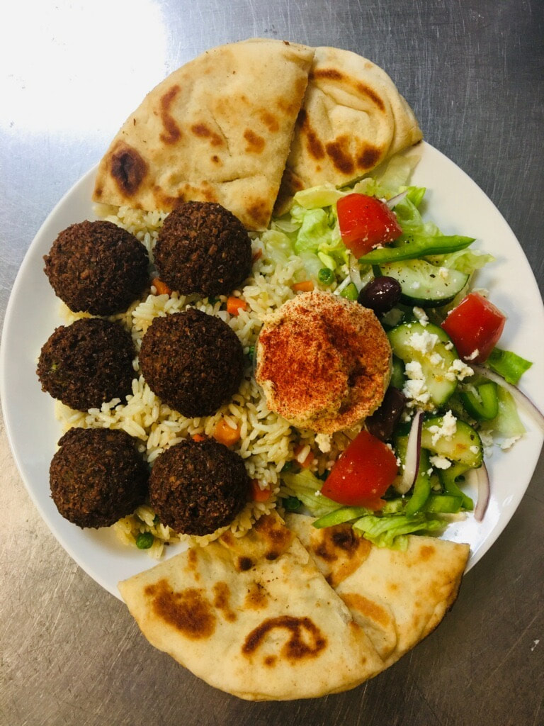 Dinner Falafel Platter.