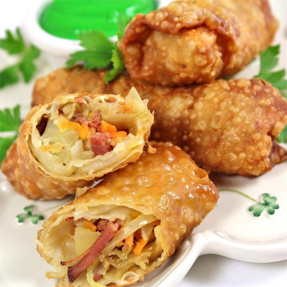 Shawarma Egg Roll.