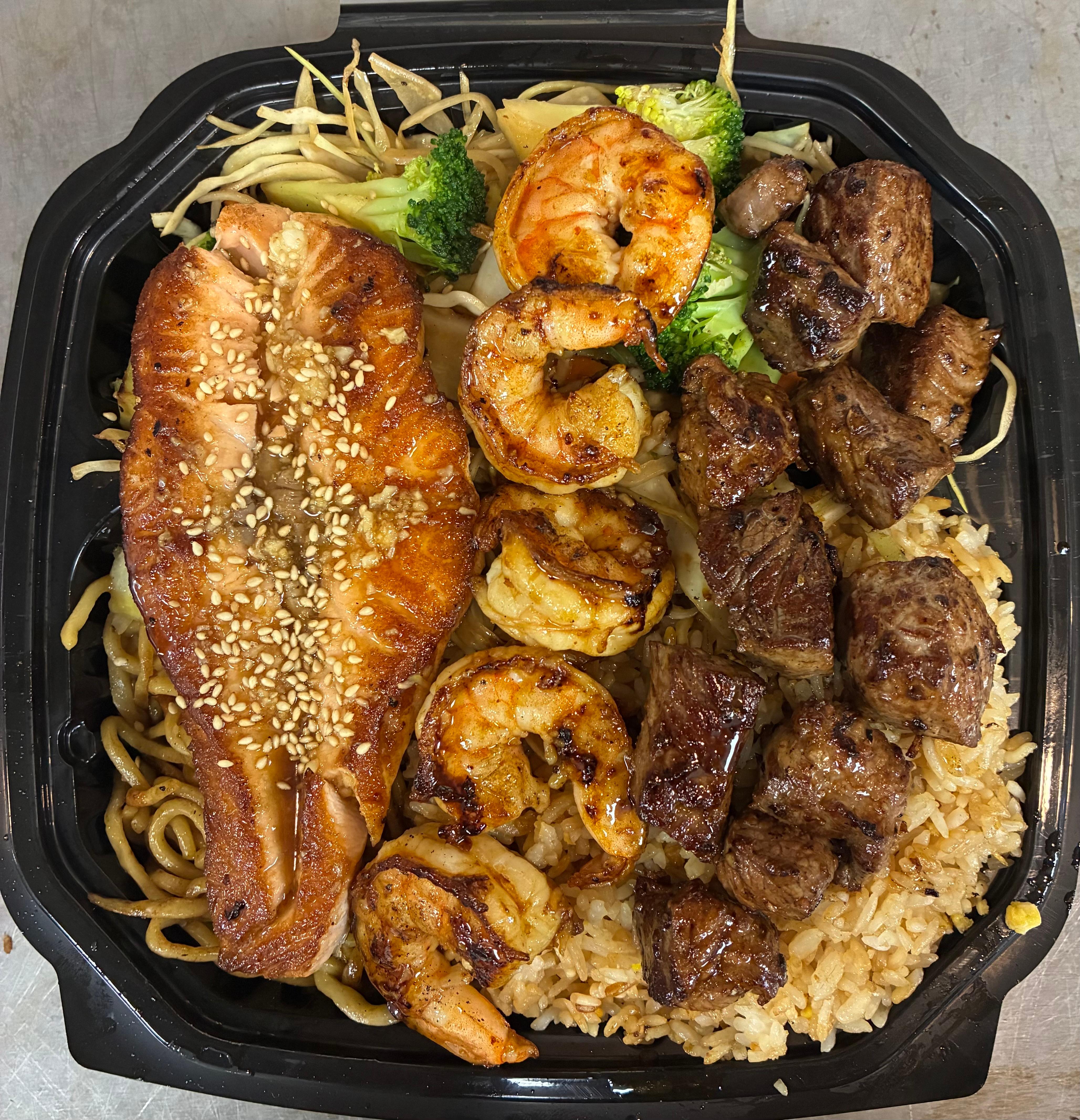 T6. STEAK+SHRIMP+SALMON.