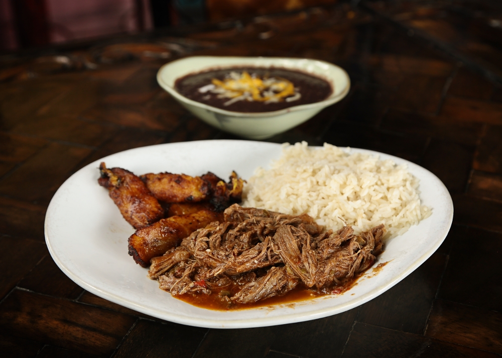 L-ROPA VIEJA.