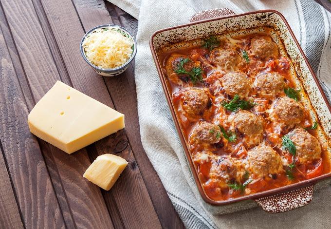 Meatball Parmigiana Dinner.