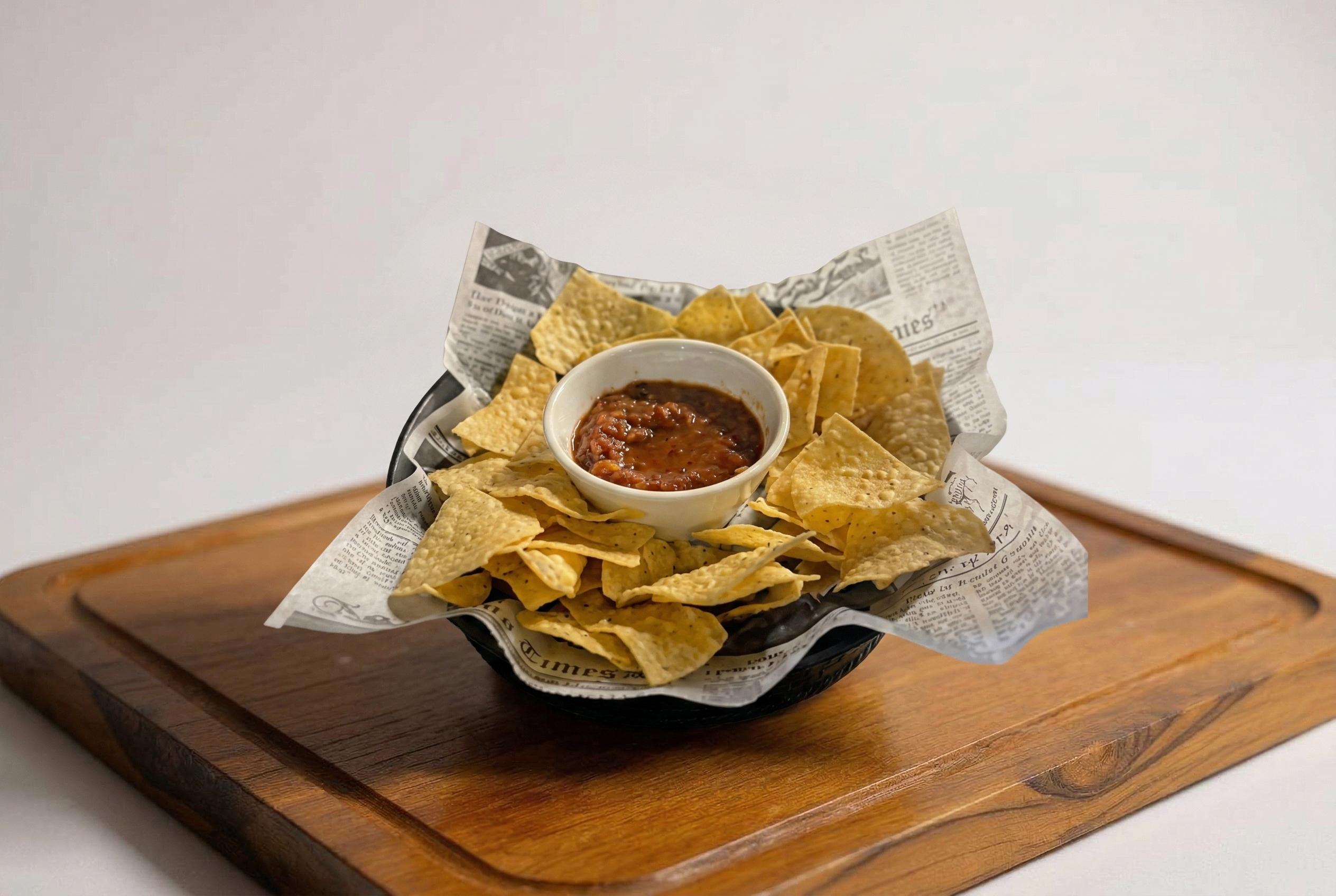 Chips & Salsa.